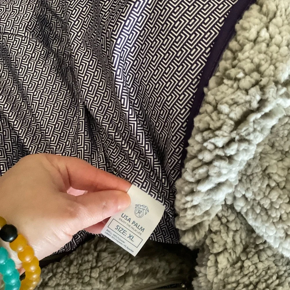 NIB USA PALM 🌴Reversible Sherpa Full Zip Hoodie - Picture 13 of 15